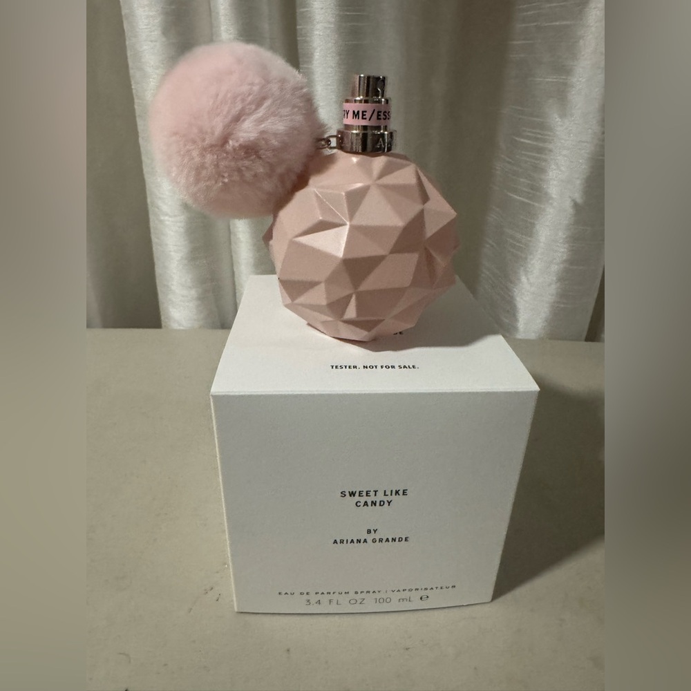 Ariana Grande Sweet Like Candy Eau de Parfum – 100ml Tester Bottle